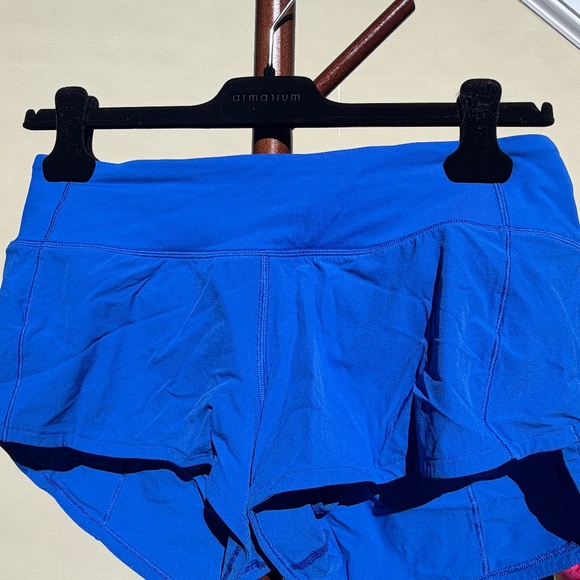 Lululemon Speed Up Low-Rise Lined Shorts 2.5" – Royal Blue, Like New - Picture 2 of 3